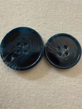 EUVC 1 Inch + 1/2 Inch Glossy Navy Teal Blue Swirl Sewing Buttons - Pack of 2